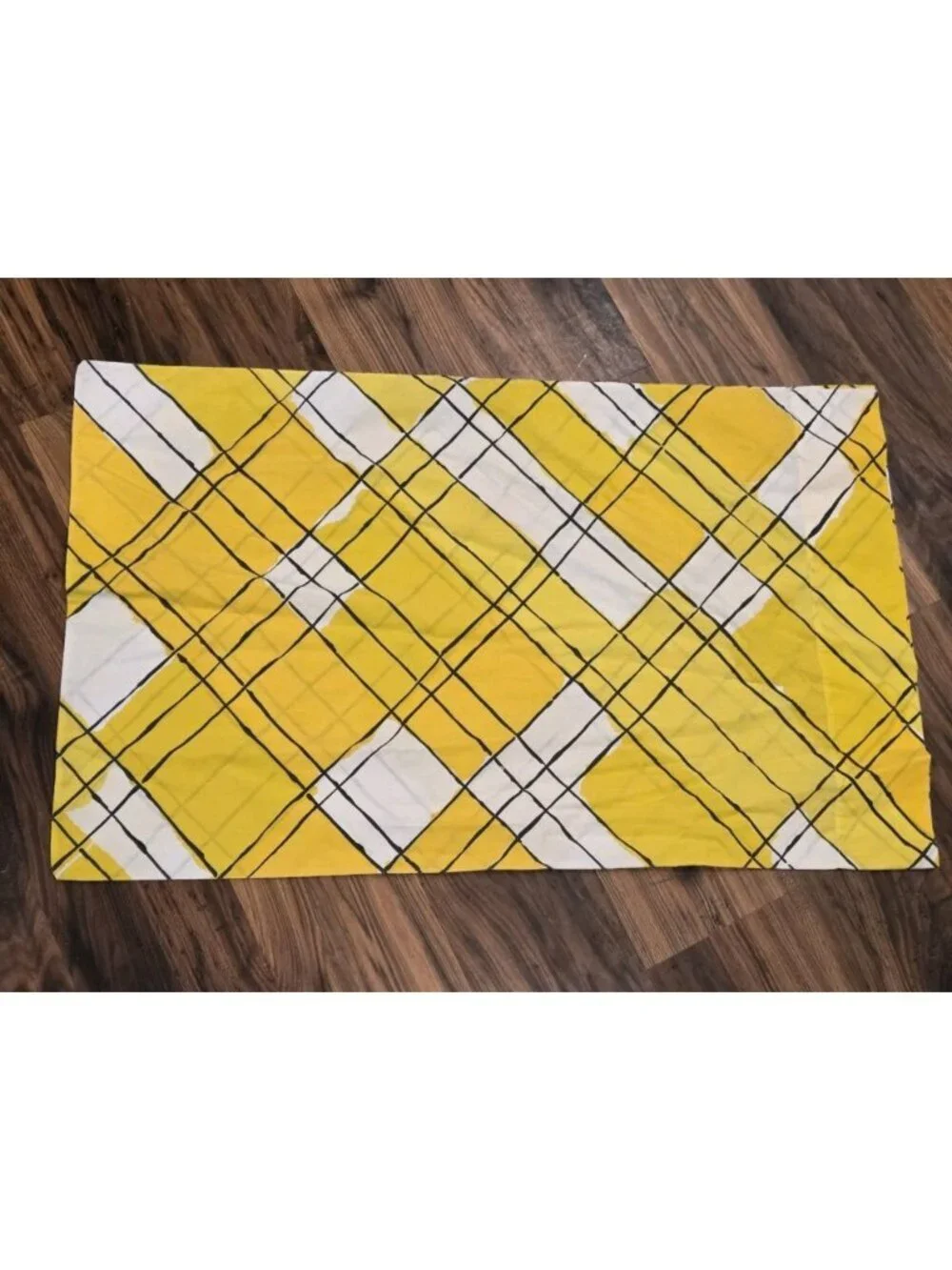 VTG Vera Burlington Pillowcase Mod Yellow Abstract Geometric Plaid Percale